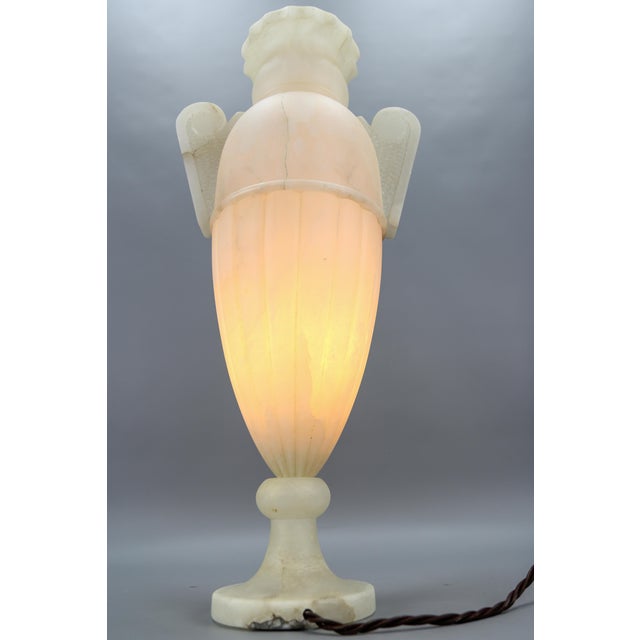 Beige Neoclassical Style Alabaster Amphora-Shaped Table Lamp, 1930s For Sale - Image 8 of 18