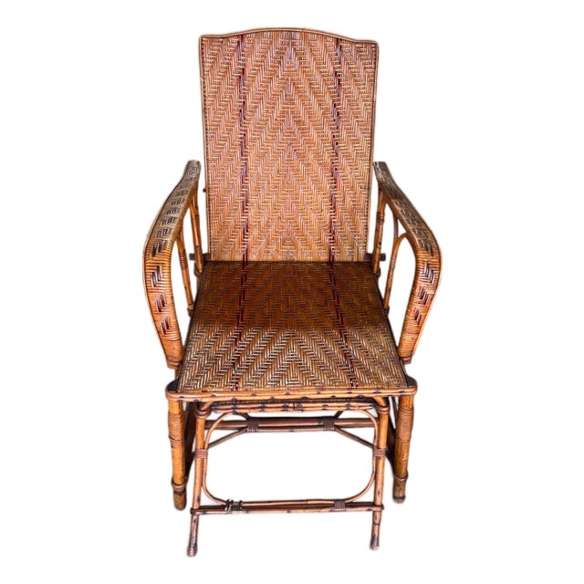 Antique Belgian Vannerie St. Jacques Handwoven Wicker Reclining Armchair With Pull-Out Footrest, C. 1900 For Sale