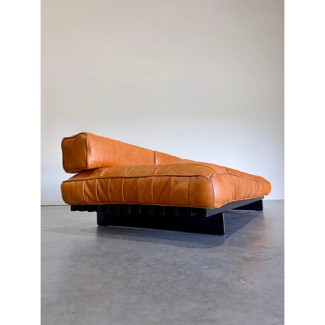 Mid-Century Modern Vintage 1970's De Sede Attrb Ds 80 Patchwork Leather Daybed For Sale - Image 3 of 12
