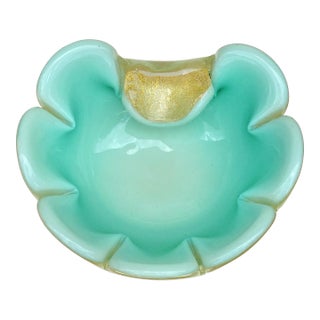 Vintage Murano Seguso Gold Flecks Aqua Green Celadon Italian Art Glass Scalloped Flower Bowl Dish For Sale