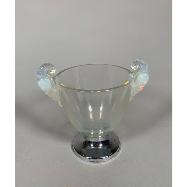 René Lalique (1860-1940) Ornis Model Vase, 1926, Art Nouveau. Two-handled vase in opalescent molded blown white glass with...