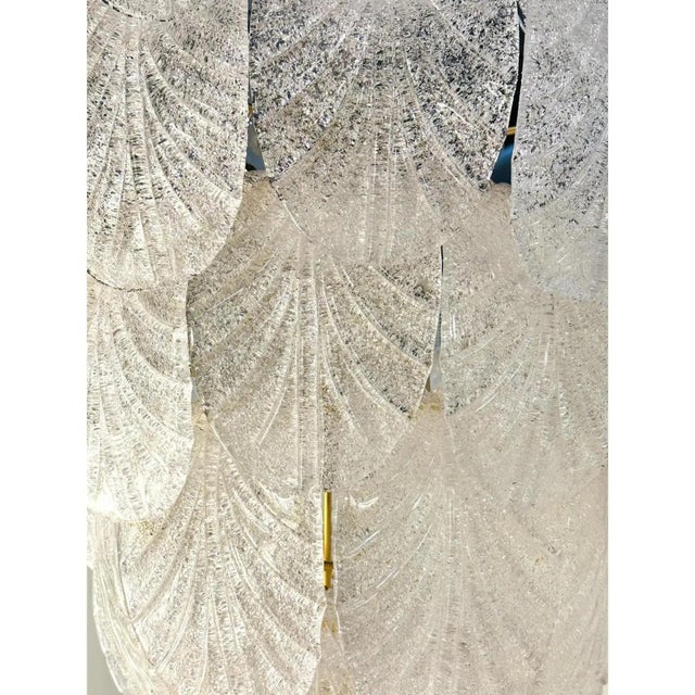 Contemporary White Graniglia Petal Chandelier by Simoeng For Sale - Image 3 of 7