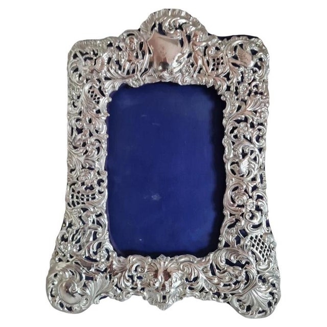 Antique Neoclassical Sterling Silver Photograph Frame from James Deakin & Sons, 1900 For Sale - Image 14 of 14