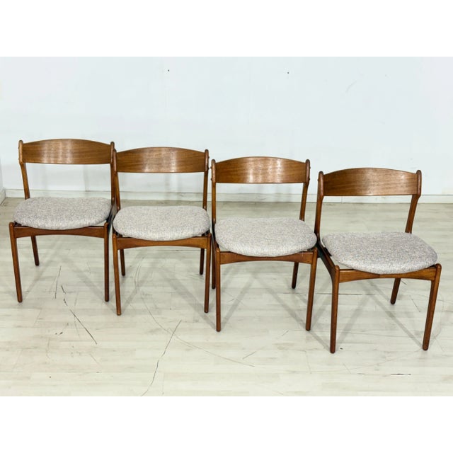 Teak Dining Chairs, Set of 4 For Sale - Image 12 of 12
