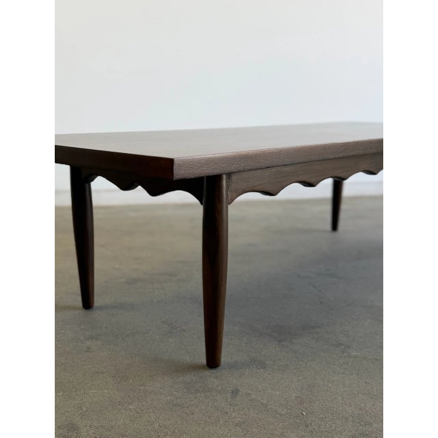Mid-Century Modern Vintage Coffee Table With Scalloped Apron For Sale - Image 3 of 8