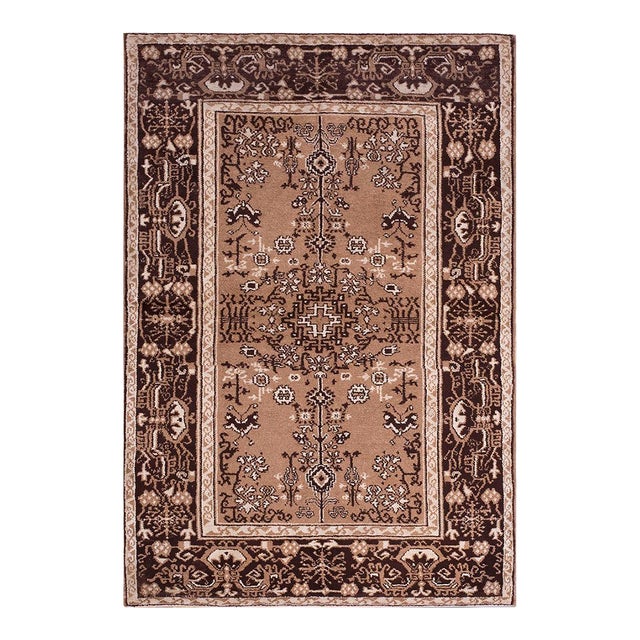 1920s Tan Taupe Medallion Traditional Antique Indian Agra Rug 4'6" X 6'6" Knotted Pile Wool Carpet For Sale