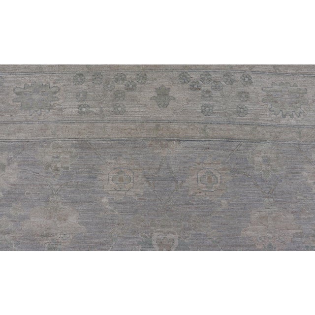 Modern Oushak With Floral Motifs With Cream, Grey, Blue, and Powder Blue For Sale In Atlanta - Image 6 of 12