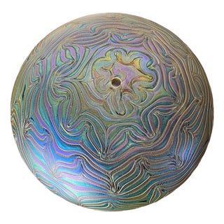 Vintage 12" Iridescent Pulled Feather Favrile Style Glass Dome Lamp Shade For Sale