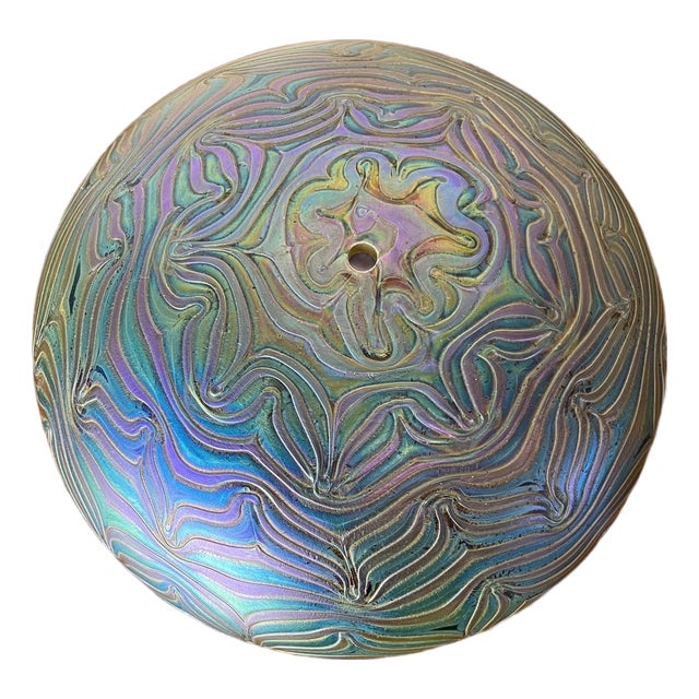 Vintage 12" Iridescent Pulled Feather Favrile Style Glass Dome Lamp Shade For Sale