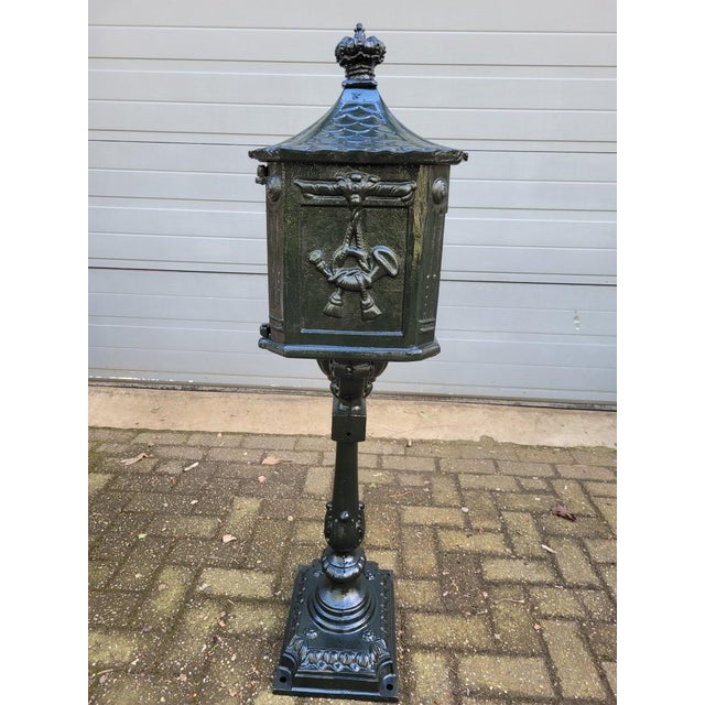 Cast Iron English Mailbox Letterbox on Leg Green For Sale - Image 6 of 10