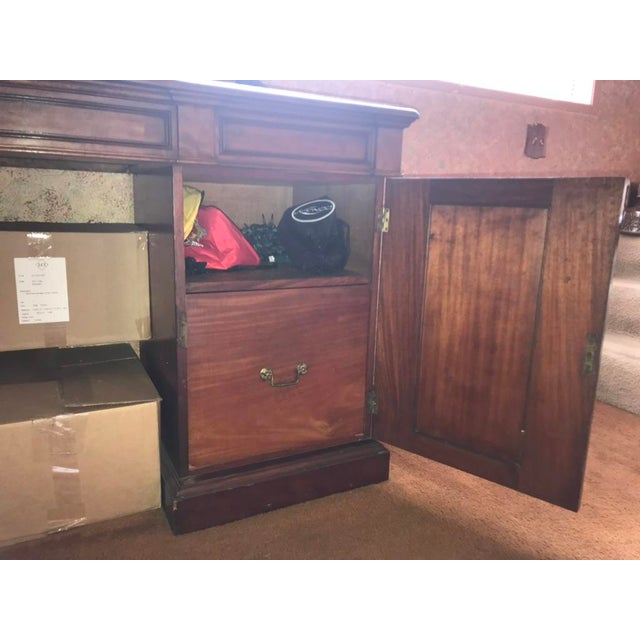 19th C. English Mahogany Bar Cabinet Sideboard by James Winter & Sons London For Sale - Image 4 of 5
