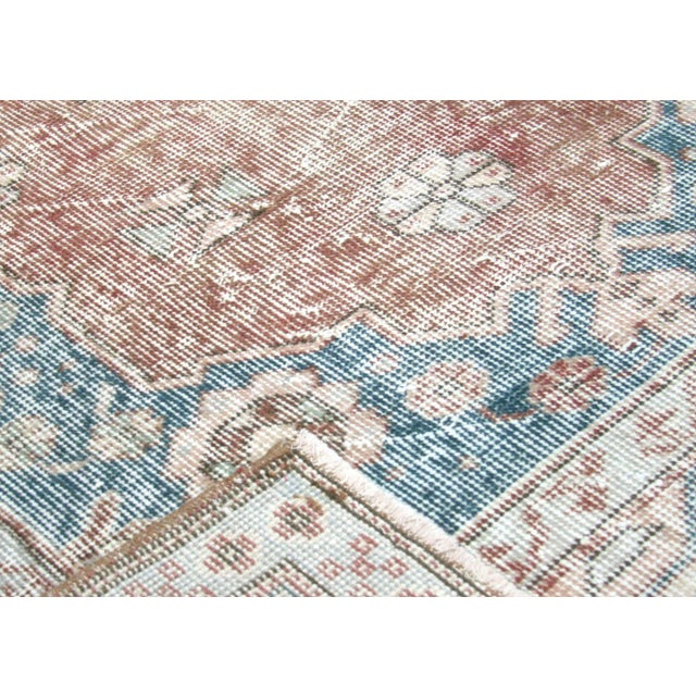 1960s Turkish Oushak Rug For Sale - Image 4 of 6