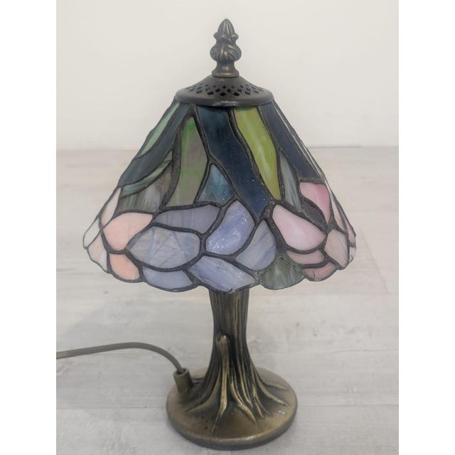 Tiffany Table Lamp attributed to Tiffany For Sale - Image 3 of 18