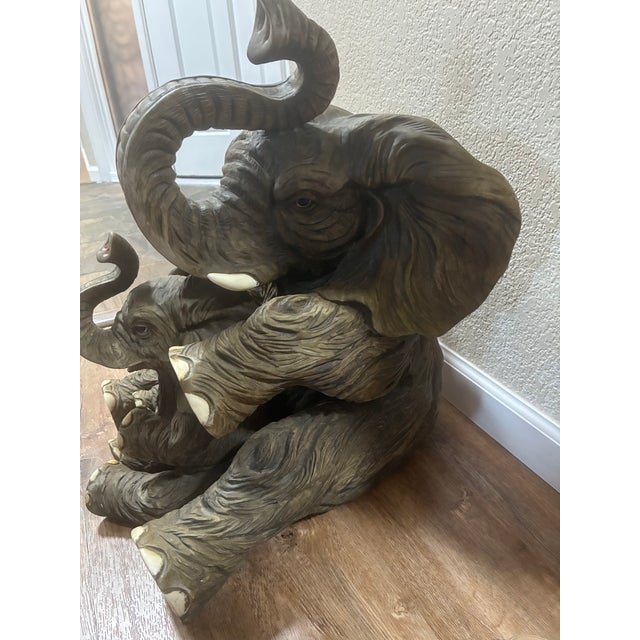 1990s Vintage Resin Mother and Baby Elephant Statue With Trunks Raised For Sale - Image 5 of 16