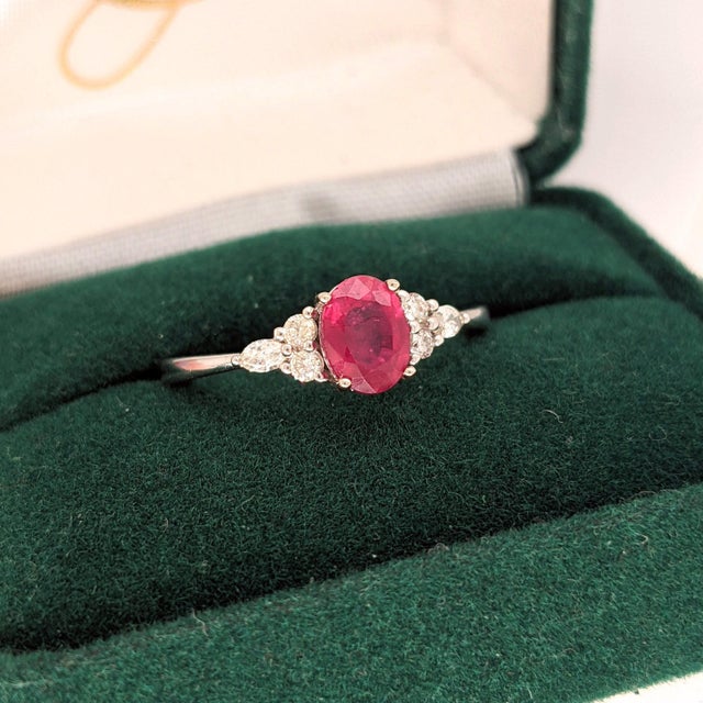 Bright Red Ruby Ring With Diamond Accents: Solid 14k Gold, Oval 8x6mm, Size 6.75 For Sale - Image 4 of 8