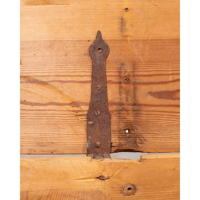 18th Century Dutch Baroque Style Pine Mule Blanket Chest For Sale - Image 17 of 18