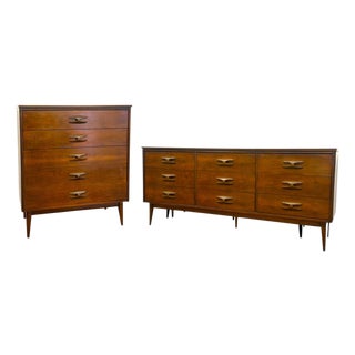 Vintage Mid-Century Modern Walnut Dresser Set – 9-Drawer Lowboy & 5-Drawer Highboy. For Sale