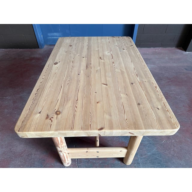 1960s Pine Dining Table with Thick Top and Rounded Legs by Knud Friis & Elmar Moltke Nielsen for Friis & Moltke, 1960s For Sale - Image 5 of 11
