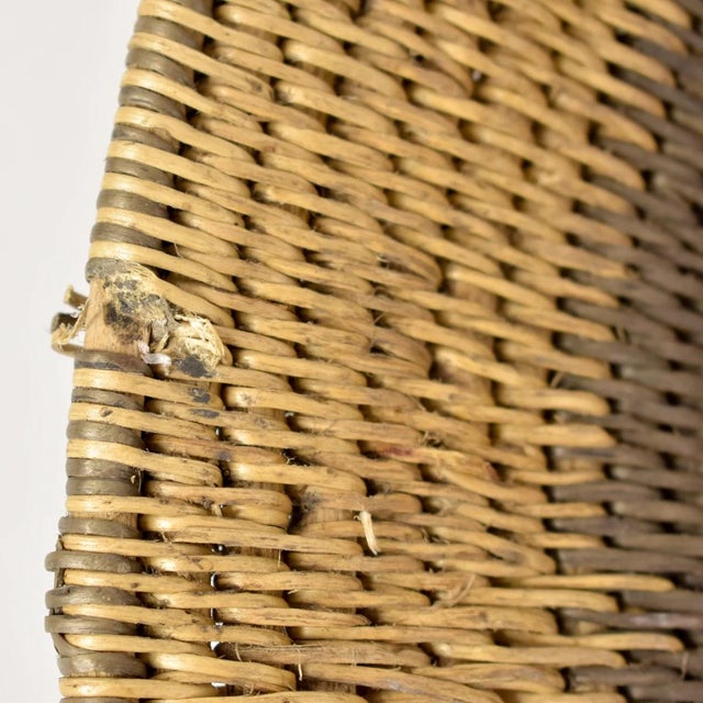 Early 20th Century Makenge Flat Wedding Basket 19.0 Inch Zambia For Sale In Denver - Image 6 of 7