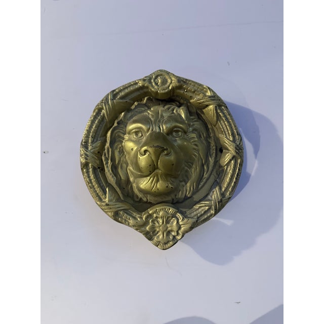 Metal Large 8" Vintage Hollywood Regency Solid Cast Brass Lion Door Knocker – 5 + Pounds For Sale - Image 7 of 12