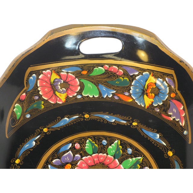 Tray Hand painted Paper mache Tole-Ware 1900-1940, Directoire Multi-Col For Sale - Image 4 of 12