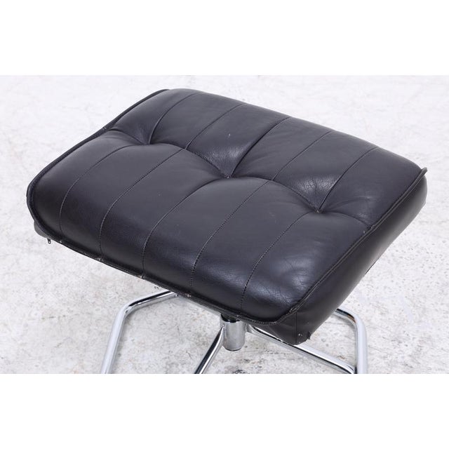 Set of Mid-Century Leather Lounge Chair and Ottoman from Unico For Sale - Image 12 of 18
