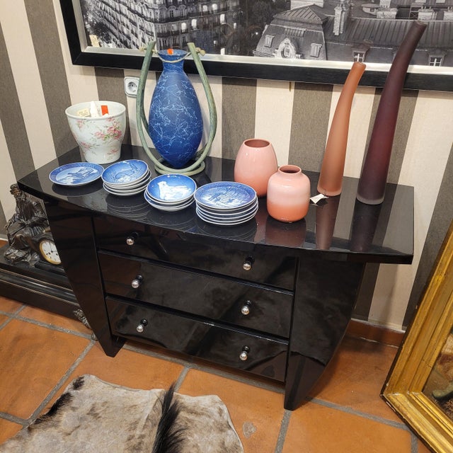 Mid-Century Modern Vintage French Chest of Drawers in Lacquered Wood by David Lange, 1970s For Sale - Image 3 of 18