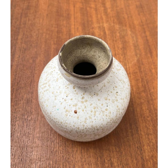Mid-Century German Studio Pottery Vase by Karl Jüttner for Saalfeld, 1960s For Sale - Image 4 of 17