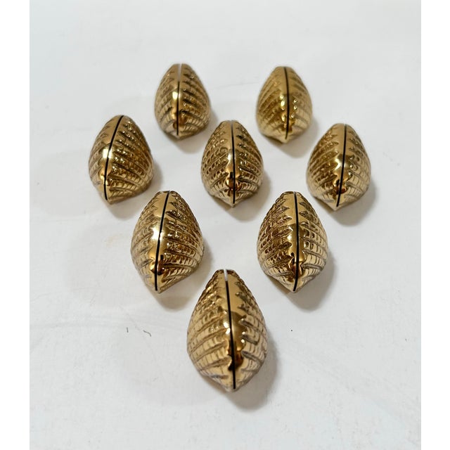 Vintage Coastal Brass Clam Shell Place Card Holders – Set of 8 For Sale - Image 4 of 5