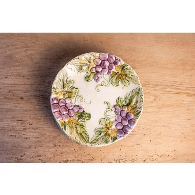 French 19th Century Majolica Grape Plates with Their Leaves, Seven Available For Sale In Atlanta - Image 6 of 10