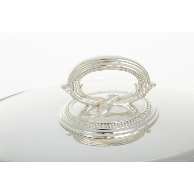 Antique English Silverplated Covered Soup Tureen For Sale In New York - Image 6 of 11