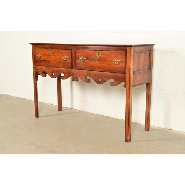 English Baker Furniture Style Georgian Carved English Yew Wood Sideboard Credenza For Sale - Image 3 of 13
