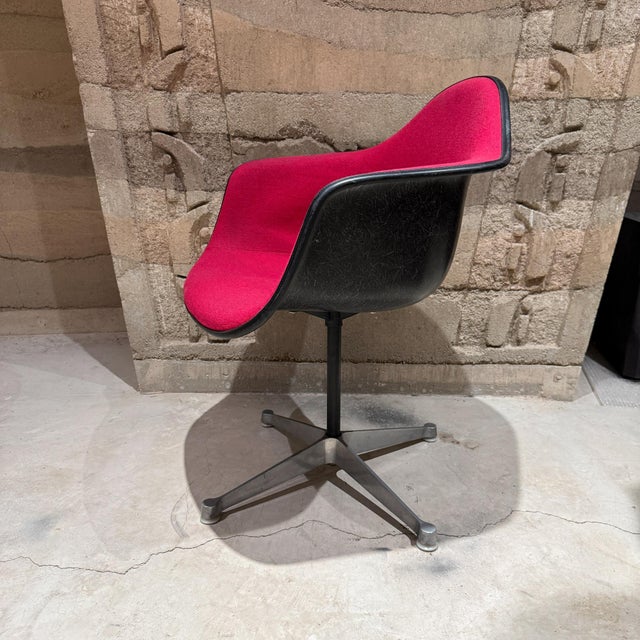 Black Fiberglass Desk Armchair Charles & Ray Eames Herman Miller Mid-Century For Sale In San Diego - Image 6 of 15