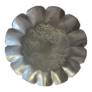 Vintage Farber & Shlevin Hand Wrought Aluminum Tray, Scalloped Daisy Motif For Sale