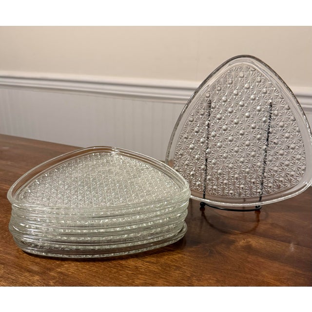 Mid 20th Century Indiana Glass Daisy and Button Pattern Snack Plates and Cups - Set of 7 For Sale - Image 6 of 12