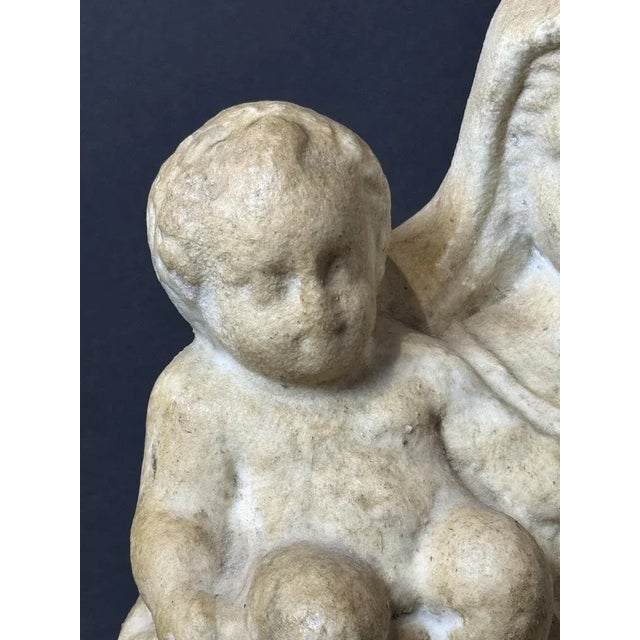 Italian Emilian Artist, Sculpture Depicting the Madonna and Child, 16th Century, Marble For Sale - Image 4 of 13
