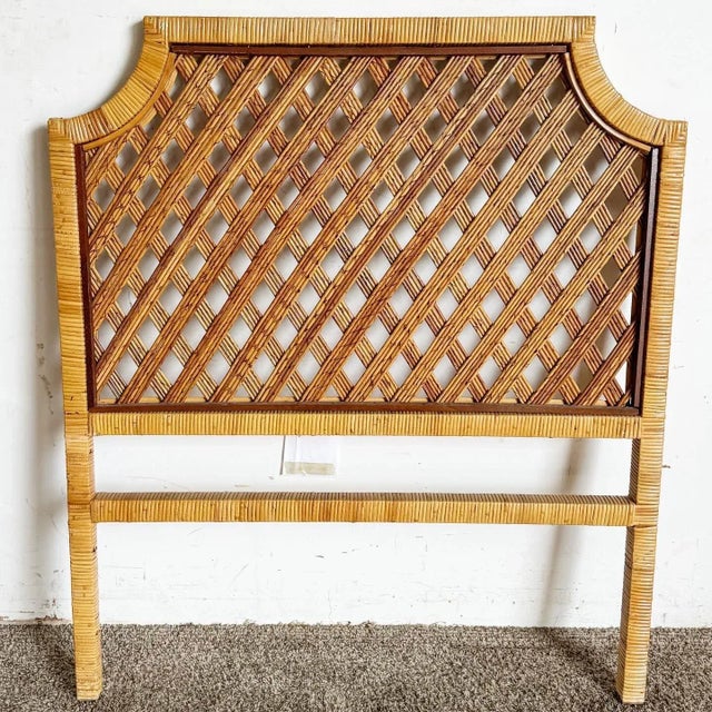 This Boho Chic twin headboard, crafted from a harmonious blend of rattan and reed, brings a touch of natural elegance to...