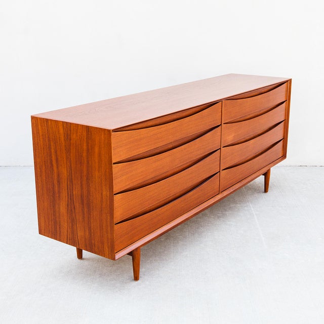 Arne Vodder for Sibast 1960s Danish Modern Dresser, Triennale Collection For Sale - Image 14 of 15