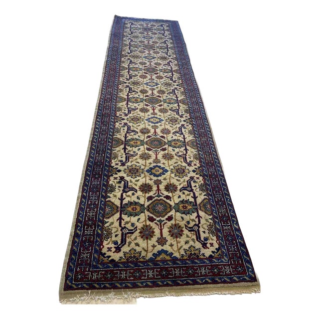 Middle Eastern Rug in Wool For Sale