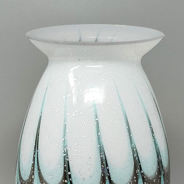Handrafted Vase in Murano Glass, Italy, 1960s For Sale - Image 4 of 8