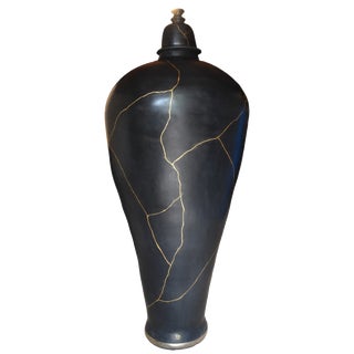 Black Kintsugi Resilio Vase by Myriam Greff For Sale