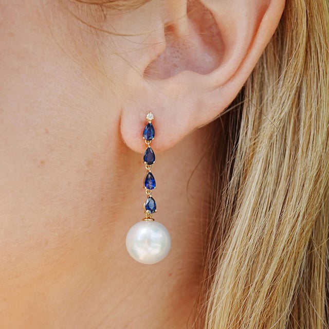 14K Yellow Gold 8 Pieces 3 x 5 mm Natural Sapphire｜Royal Blue｜Pear Sapphire CTW: 2.40 Natural Diamond Grade: G Color｜VS...