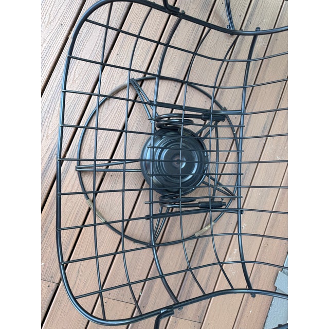 Restored Vintage 1960s Wire Patio Set Attributed to Homecrest - 3 Pieces For Sale - Image 10 of 12