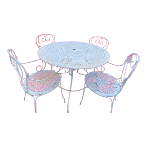 Antique French Garden Iron Table and 4 Chairs