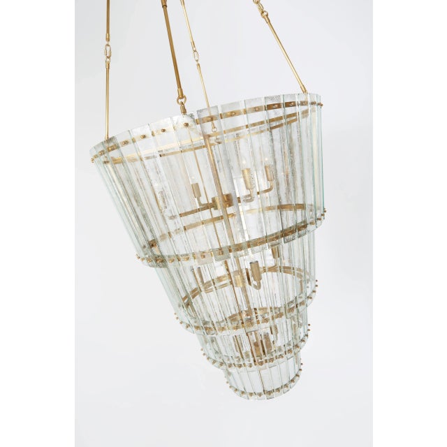 Visual Comfort Carrier & Company for Visual Comfort Signature Cadence Large Waterfall Chandelier in Hand-Rubbed Antique Brass with Antique Mirror For Sale - Image 4 of 5