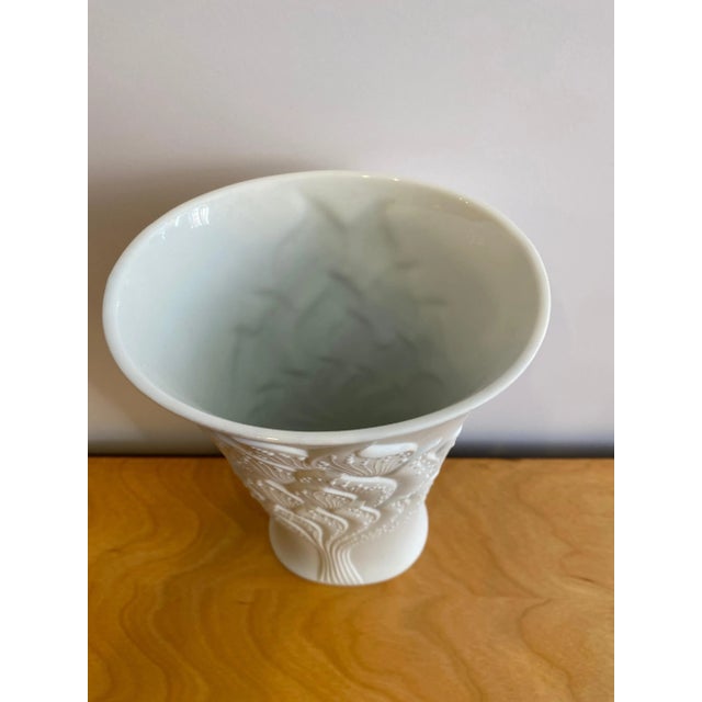 Mid-Century Modern Kaiser West German Porcelain Vase For Sale - Image 3 of 7