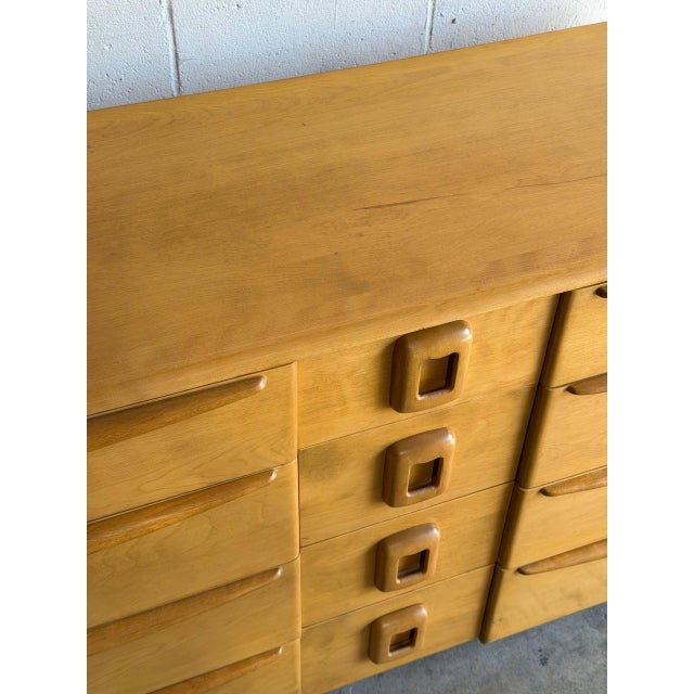 Brown Heywood Wakefield Maple Dresser Wooden Lowboy Chest of Drawers Mid-Century Modern 1950s For Sale - Image 8 of 12