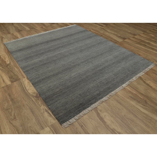 8' x 10' Savannah Hand Knotted Modern Grey and Black Wool & Silk Rug For Sale - Image 11 of 18
