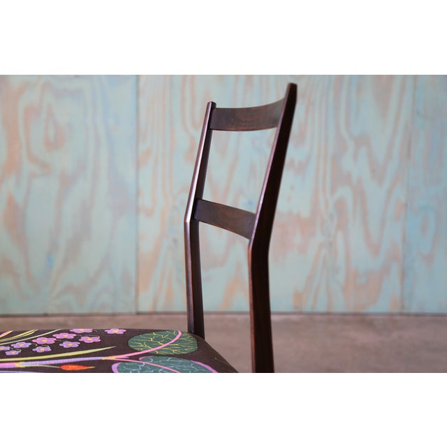 1950s Gio Ponti Super Leggera Chairs New Josef Frank Hawaii Fabric, Attributed For Sale - Image 14 of 16