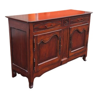 Henredon Acquisitions Collection Country Cherry Dining Room Buffet Cabinet For Sale